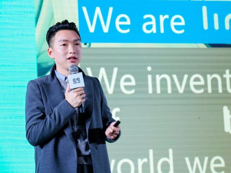 如何让技术适应人类，避免“人工智障”？