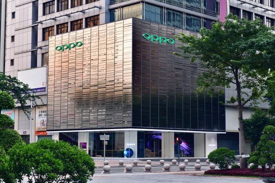 OPPO深圳超级旗舰店外部全景