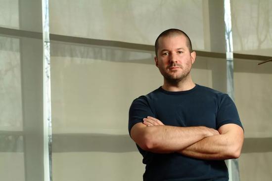 苹果公司历史上最重要的设计师Jonathan Ive